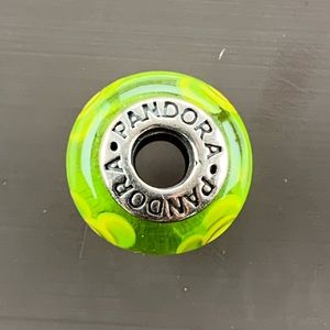 Pandora 925 sterling retired green flowers murano glass bead